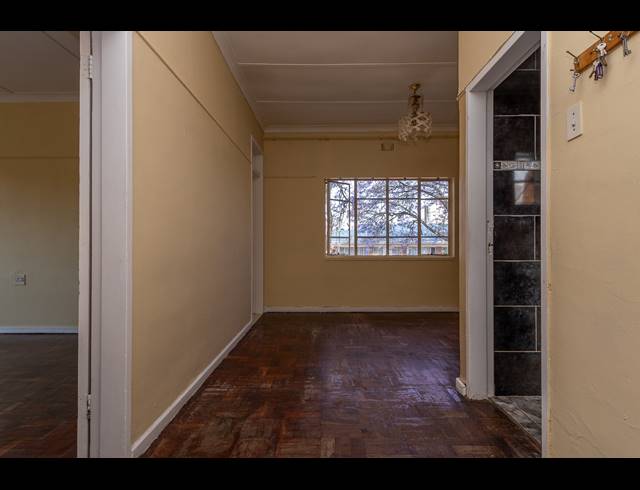 3 BEDROOM APARTMENT FOR SALE IN TURFFONTEIN